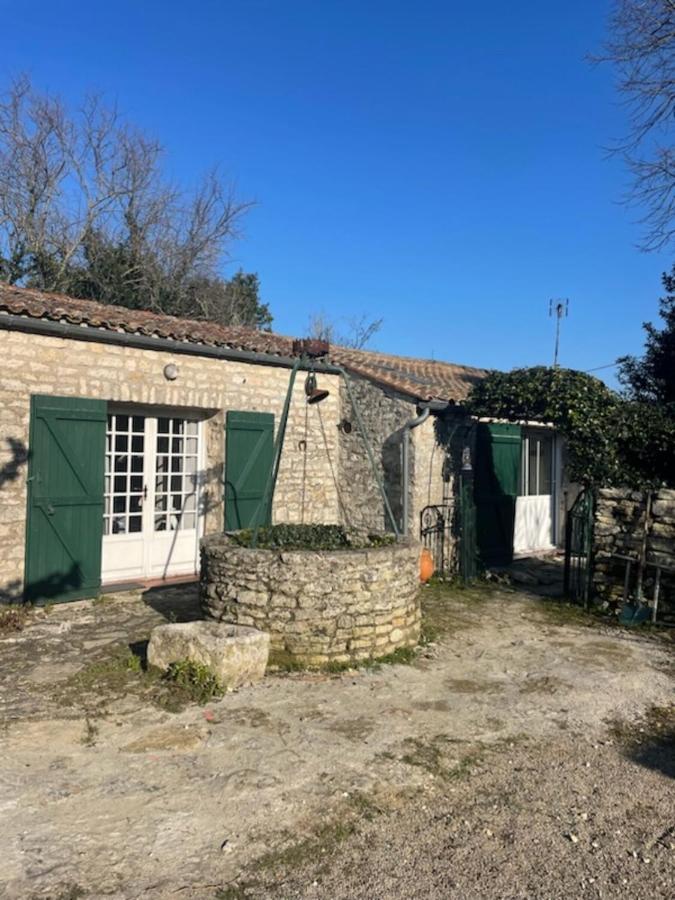 Le Chai Maison De Charme Pour Tribu Joyeuse Le Château-dʼOléron Extérieur photo
