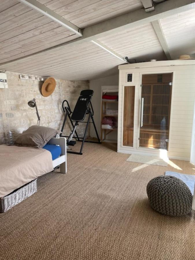 Le Chai Maison De Charme Pour Tribu Joyeuse Le Château-dʼOléron Extérieur photo